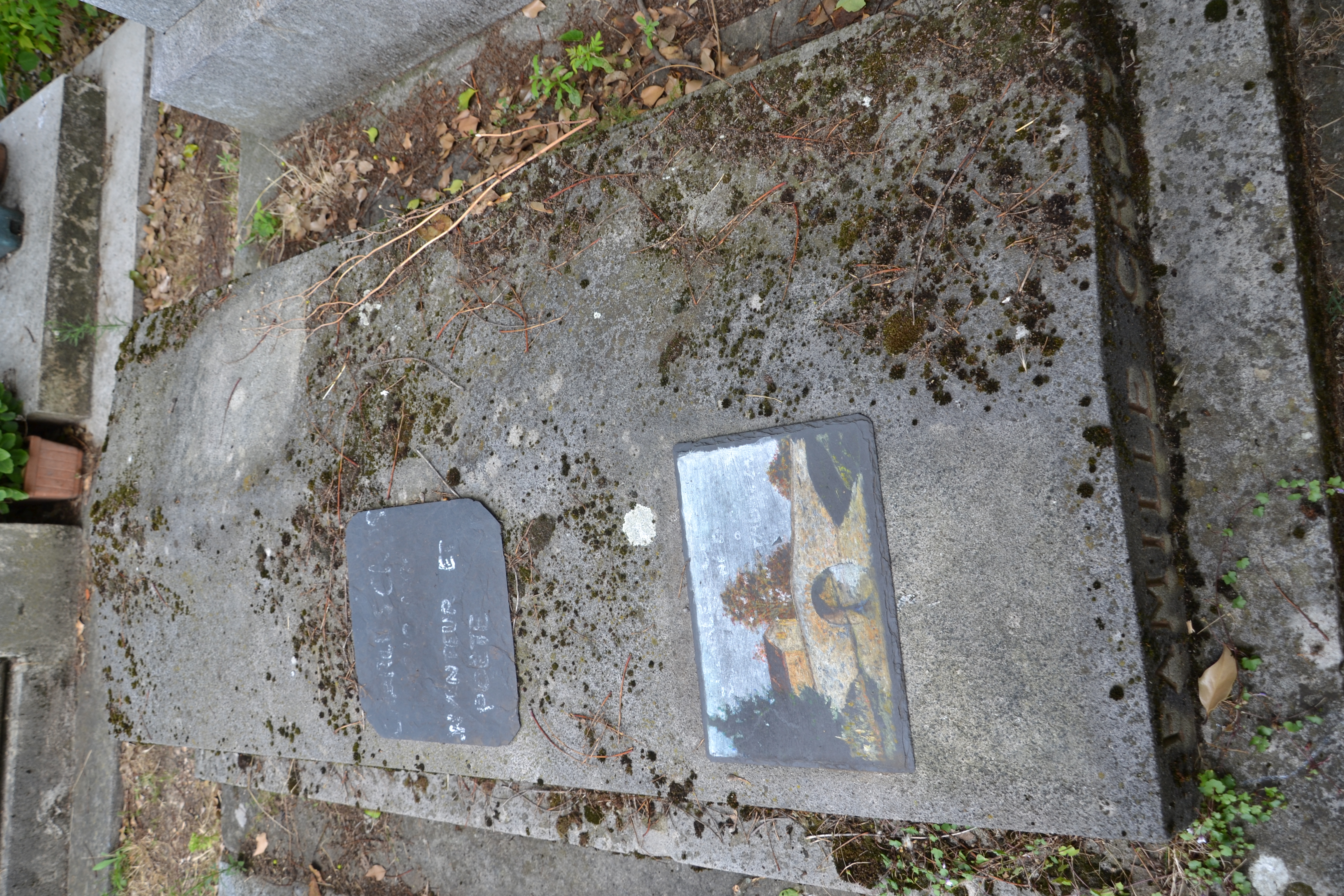 Tombe de Charles Cros au cimetière du Montparnasse à Paris