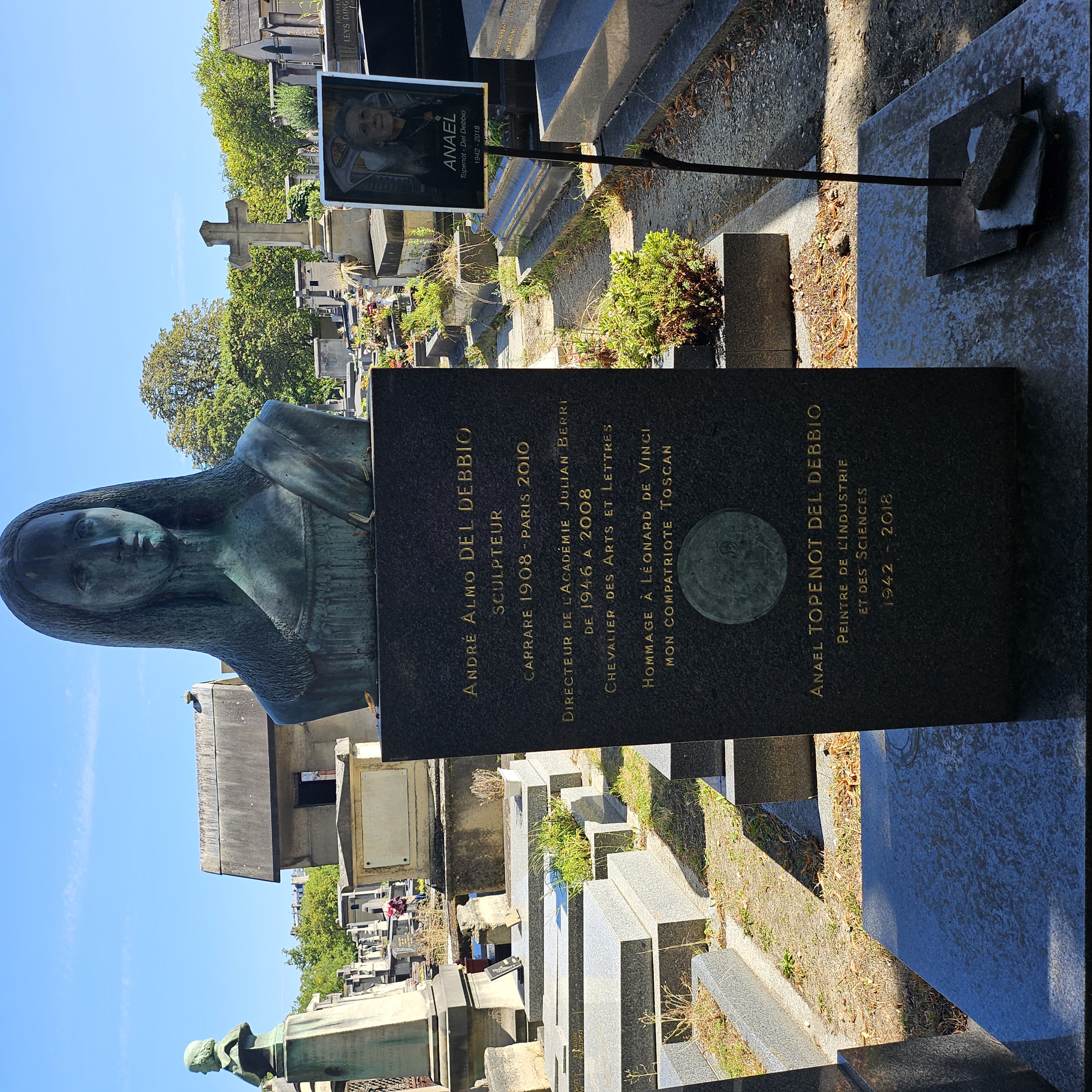 Tombe d'Andr&eacute; Del Debbio au cimeti&egrave;re du Montparnasse