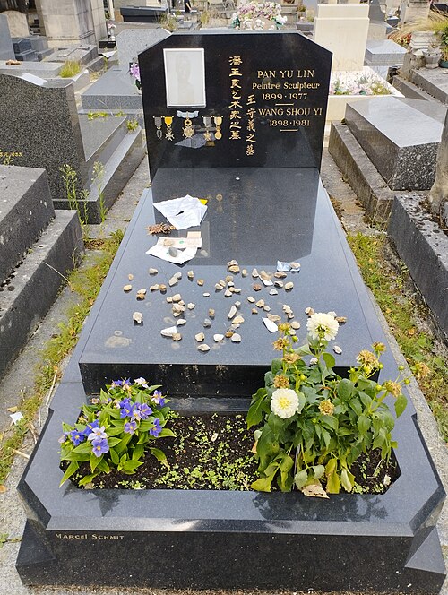 Tombe au cimeti&egrave;re du Montparnasse